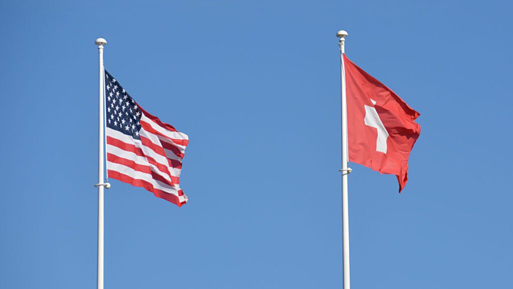 Fahnen der Schweiz und der Vereinigten Staaten von Amerika