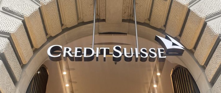 Das Logo der Credit Suisse am Zürcher Paradeplatz