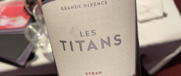 Der Syrah-Wein Les Titans 2020
