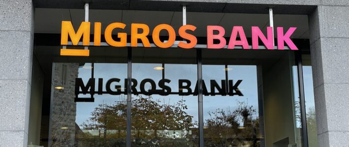 Eine Filiale der Migros Bank