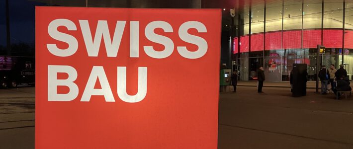 Der Eingang zur Swissbau an der Messe Basel