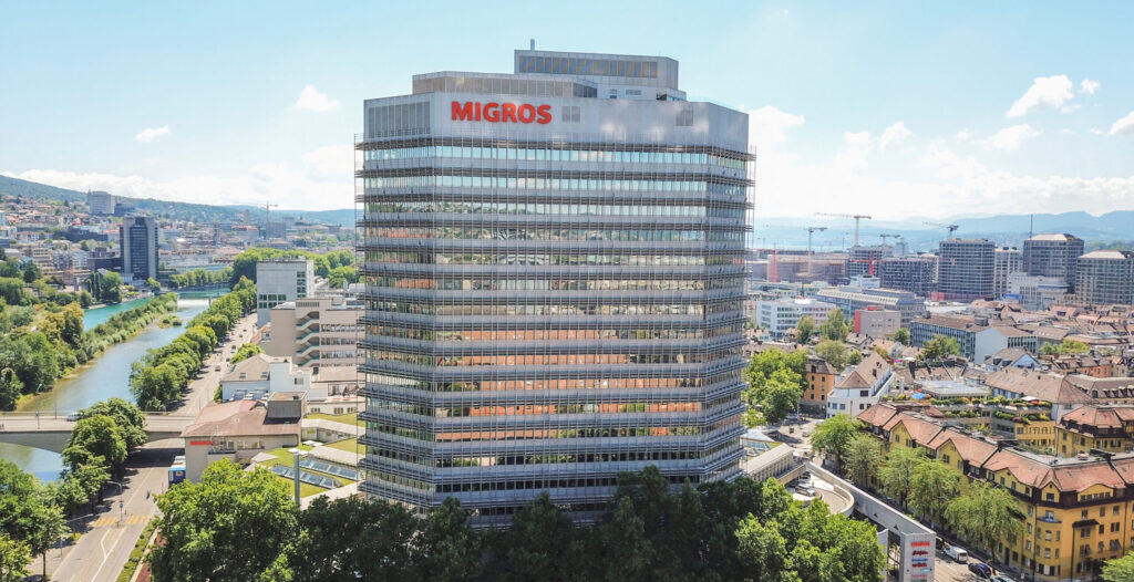 Migros-Hochhaus in Zürich