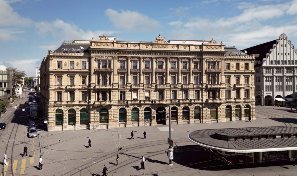 Der Hauptsitz der Krisenbank Credit Suisse am Zürcher Paradeplatz