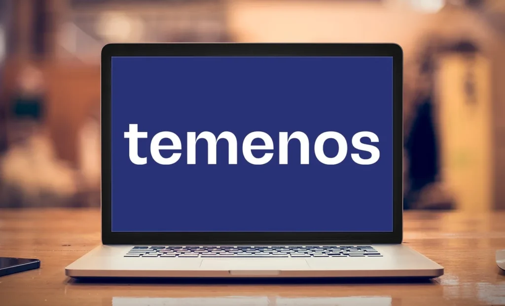 Ein Computer mit einem Logo von Temenos auf dem Bildschirm