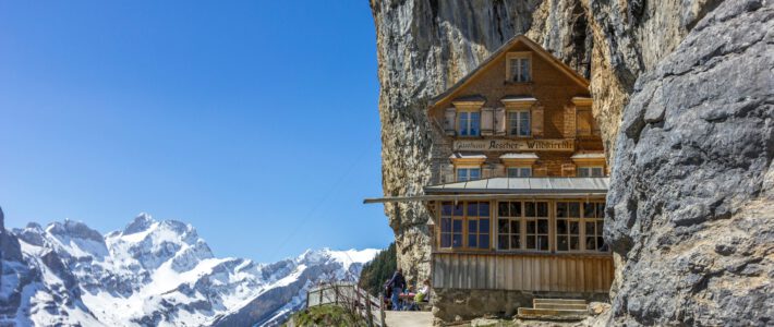 Ein Gasthaus in den Schweizer Bergen