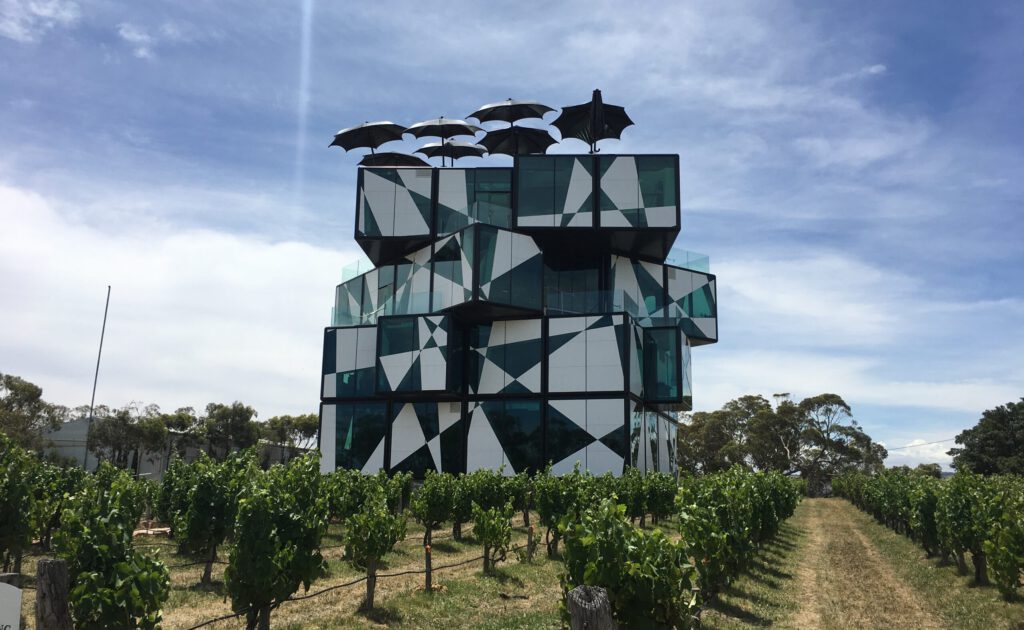 The Cube auf dem Weingut d'Arenberg in Südaustralien