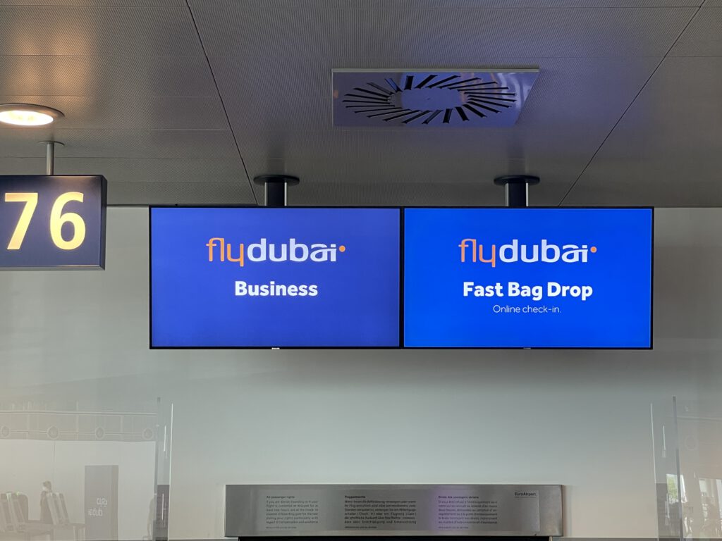 Check-in für den Jungfernflug mit flydubai