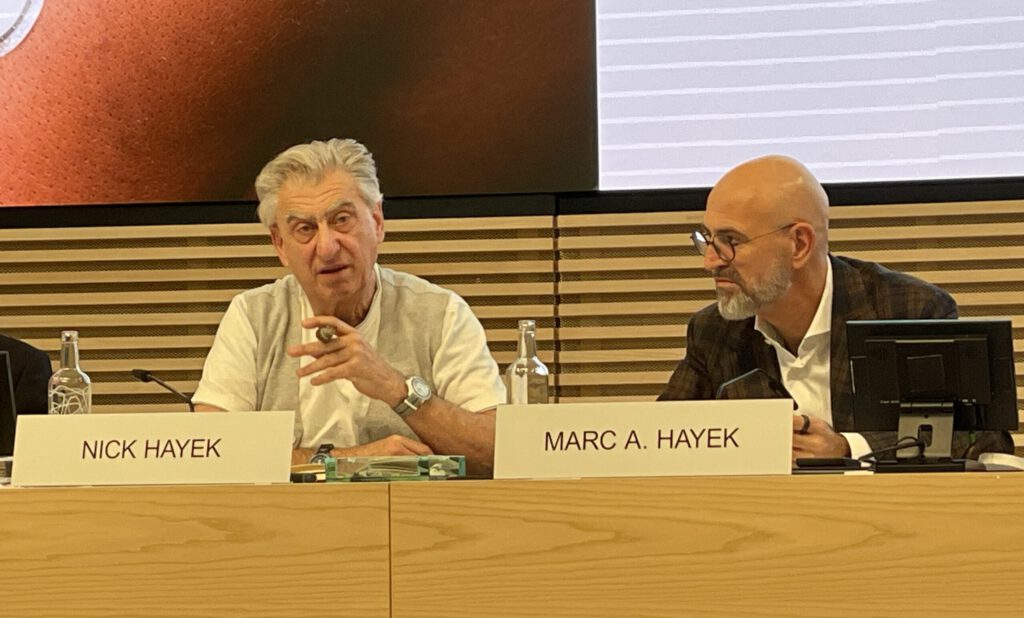 Nick Hayek und Marc Hayek an einer Medienkonferenz der Swatch Gruppe