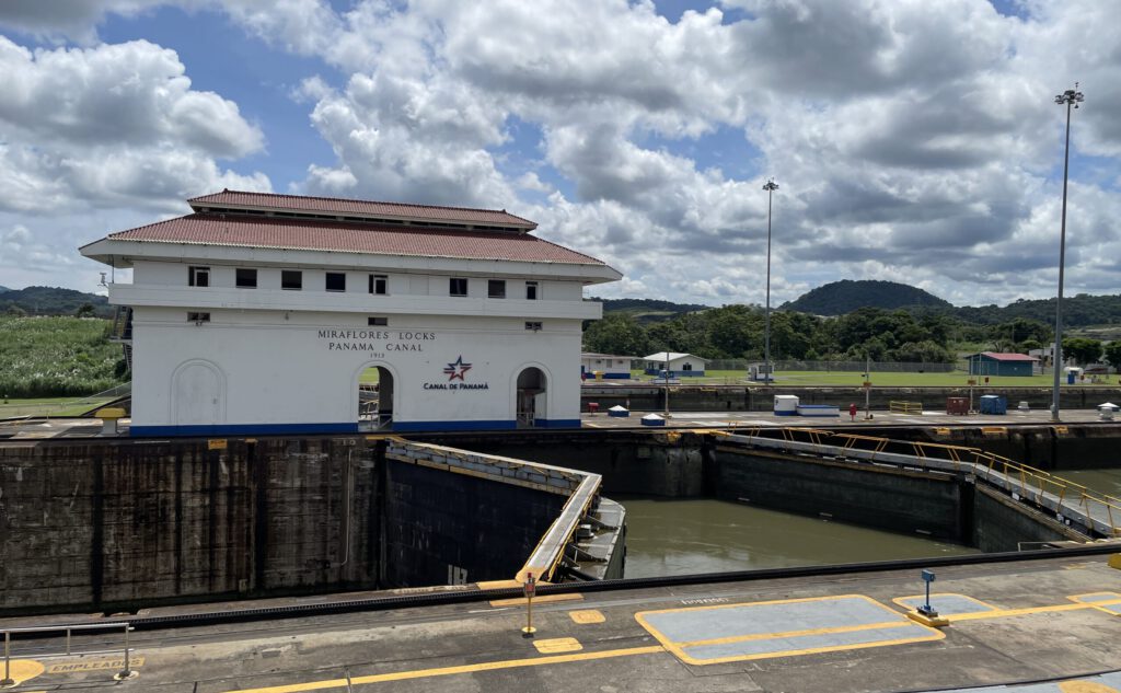 Die Schleuse Miraflores vom Panamakanal