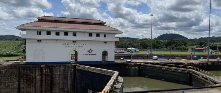 Die Schleuse Miraflores vom Panamakanal