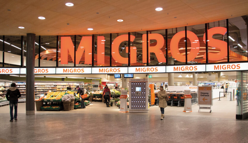 Eine Filiale der Migros am Flughafen Zürich