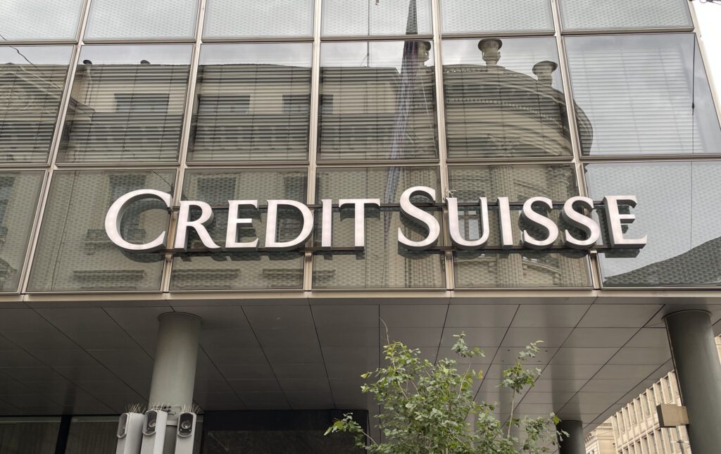 Logo der Credit Suisse an der einstigen Filiale in Basel Bankverein