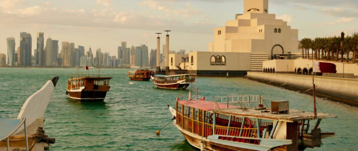 Ein Blick über Doha mit dem Museum für Islamische Kunst