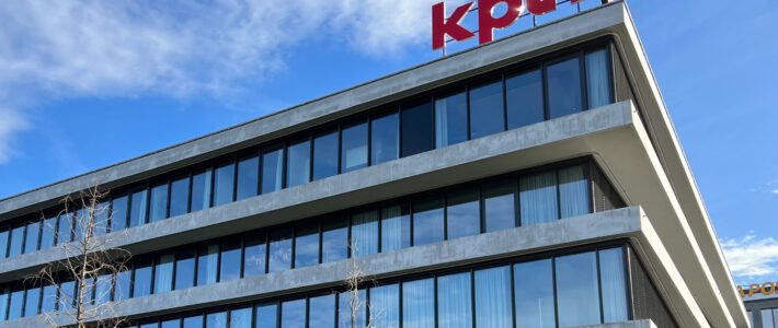 Hauptsitz der Krankenkasse KPT in Bern Wankdorf