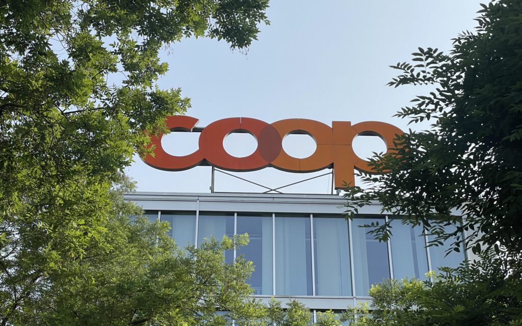 Logo von Coop am Hauptsitz in Basel
