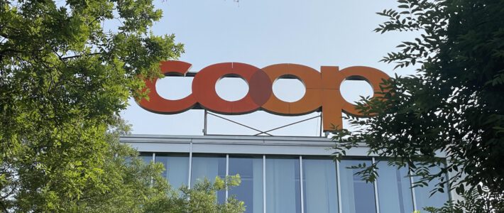 Logo von Coop am Hauptsitz in Basel