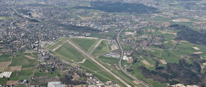 Blick auf den Flugplatz Dübendorf