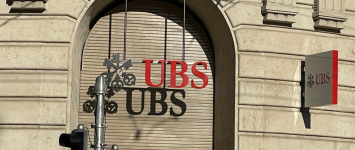 UBS-Logo an einer Filiale der Grossbank