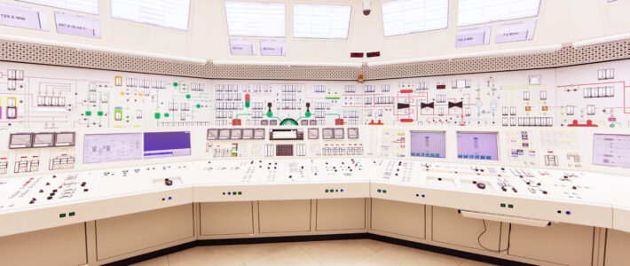 Kommandoraum im Atomkraftwerk Beznau