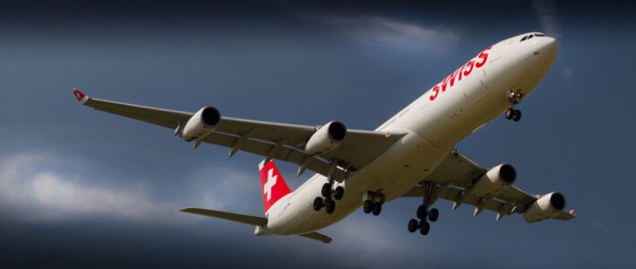 Ein Flugzeug der Swiss