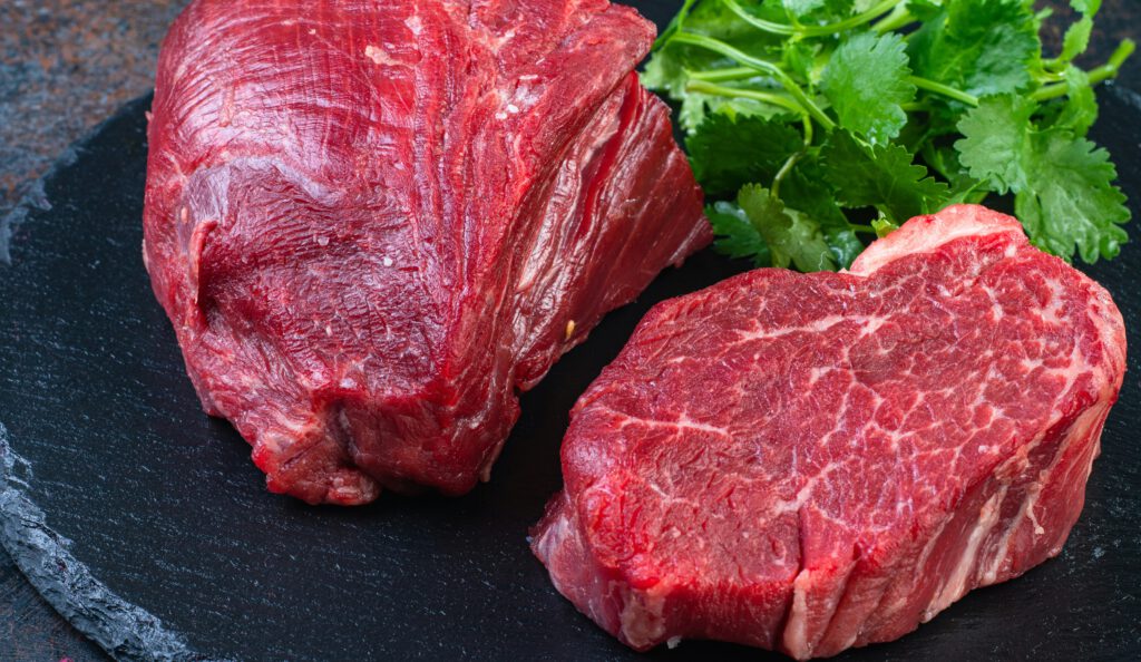 Fleisch auf einem Teller