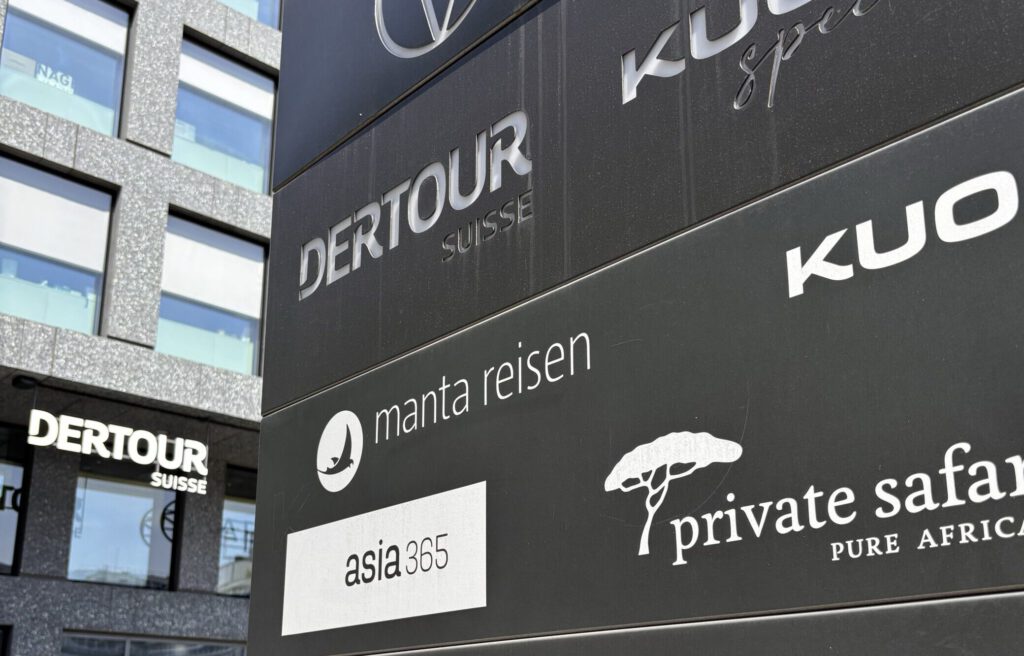 Logo von Dertour Suisse und Konzernmarken