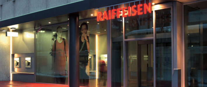 Raiffeisen-Filiale mit Logo