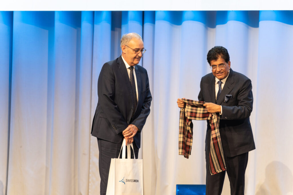 Guy Parmelin und der indische Handelsminister Piyush Goyal in Bern