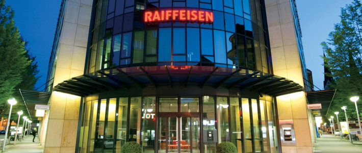 Filiale der Raiffeisen-Gruppe in Olten mit Logo