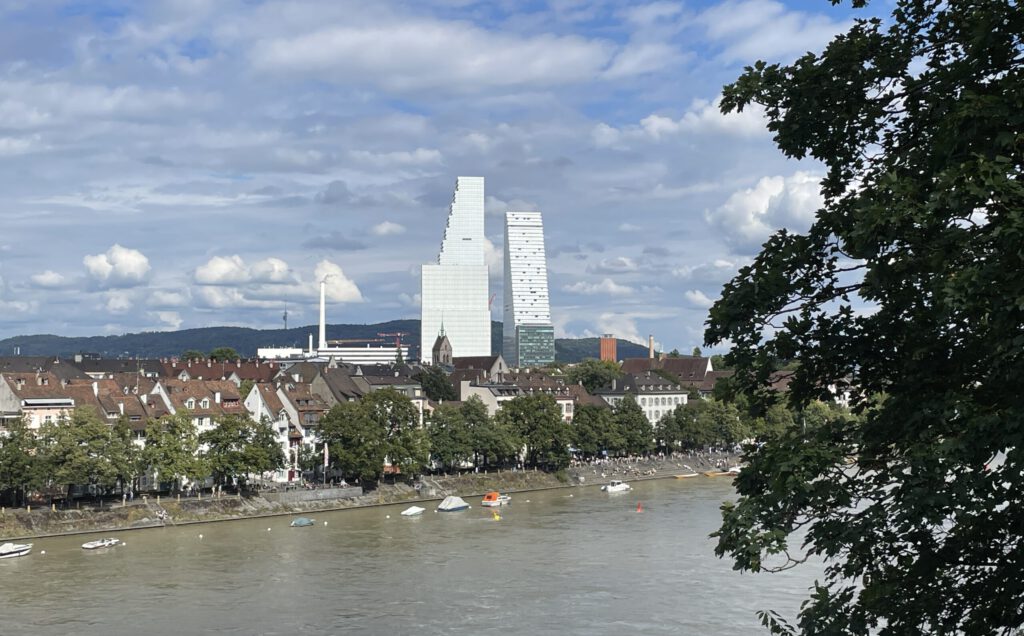 Die Roche-Türme in Basel