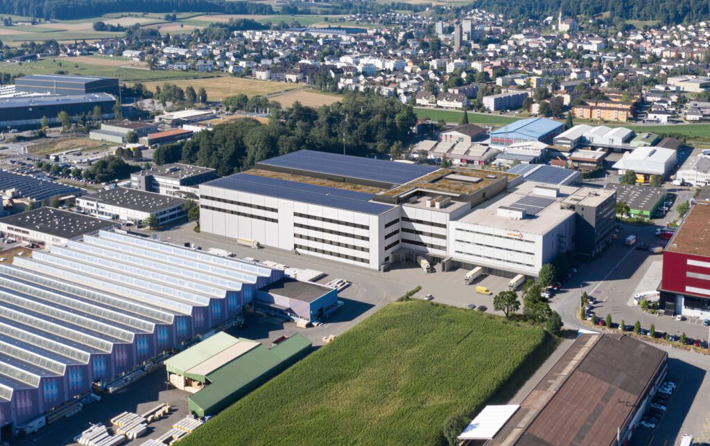 Neues Logistikzentrum der Post in Villmergen im Kanton Aargau