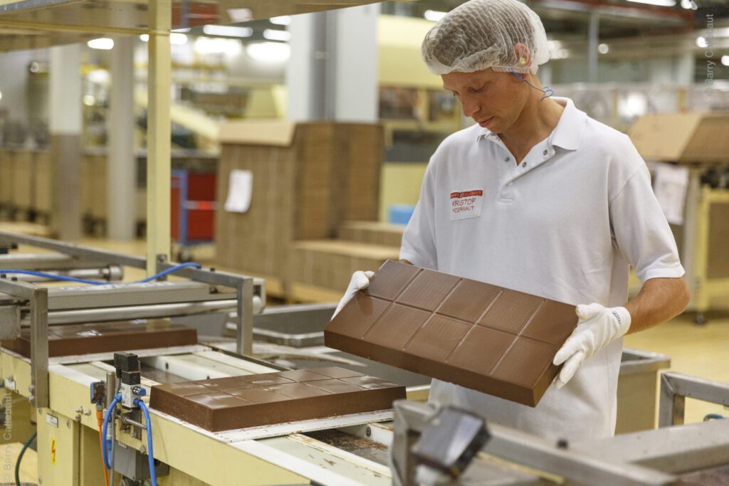 Produktion von Schokolade bei Barry Callebaut in Singapur