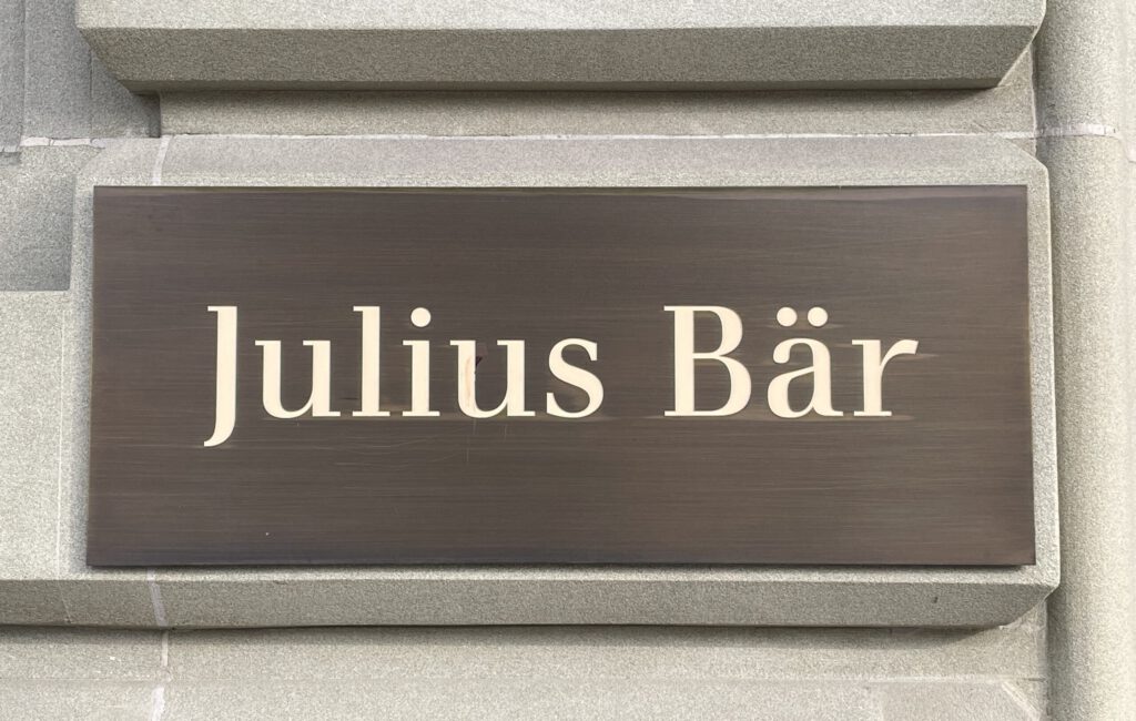 Logo von Julius Bär an einer Filiale