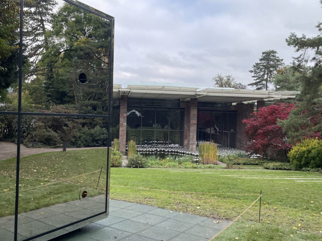 Fondation Beyeler von Stararchitekt Renzo Piano in Riehen bei Basel