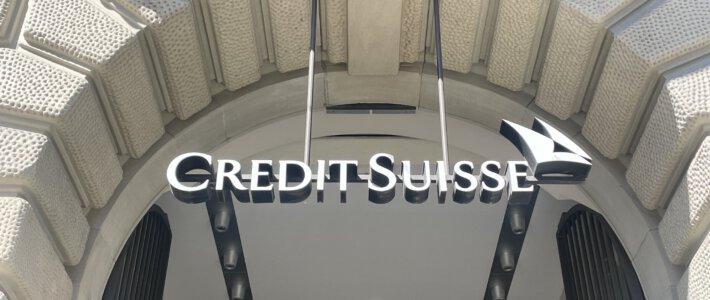 Logo der Credit Suisse am Zürcher Paradeplatz