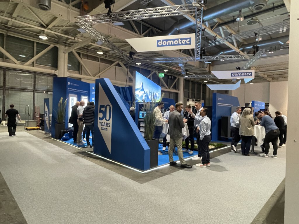 Feier am Messestand von Domotec an der Swissbau