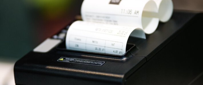 Eine Kasse mit Kassenzelle und ausgewiesener Mehrwertsteuer