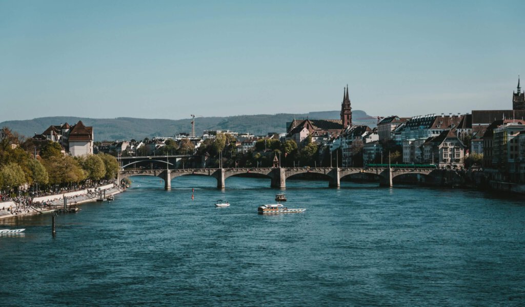 Blick über Basel und den Rhein