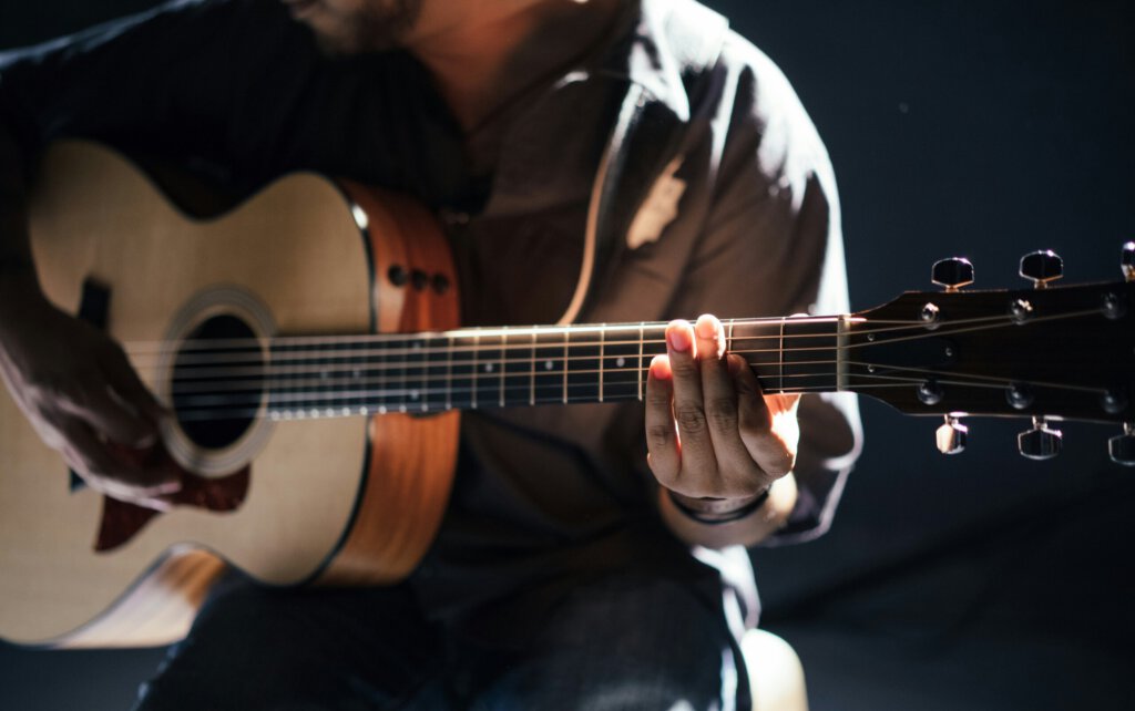 Ein Gitarrenspieler