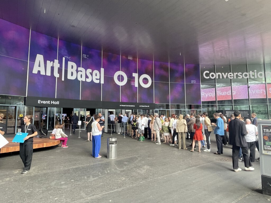 Eingang von «Zero 10» für digitale Kunst