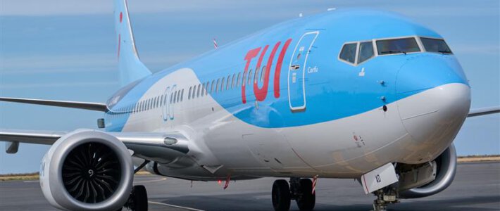 Ein Flugzeug der Tui