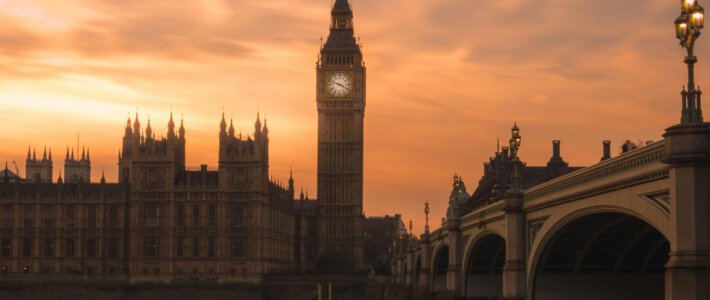 Ein Blick auf London im Abendrot