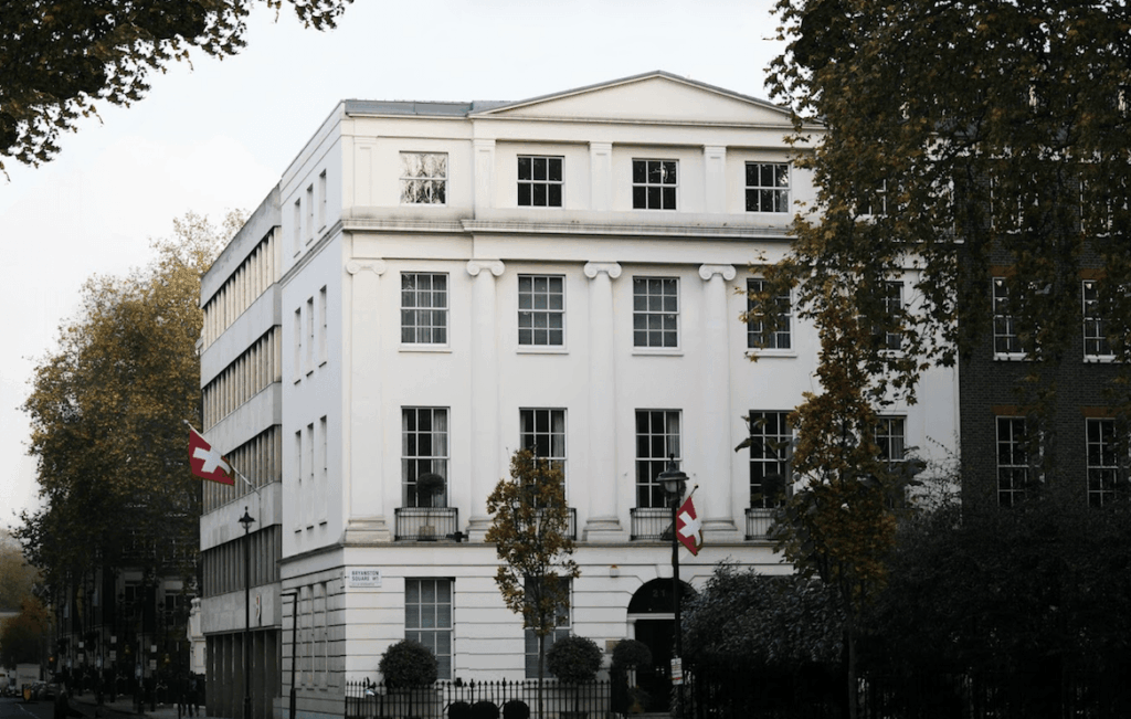 Schweizer Botschaft in London