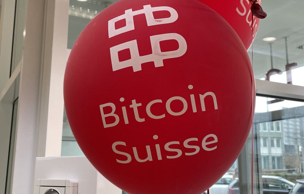 Luftballons von Bitcoin Suisse