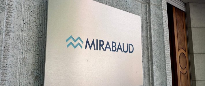 Die illustren Geschäfte von Mirabaud Logo der Genfer Privatbank Mirabaud an der Filiale in Zürich