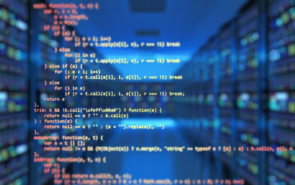 Software-Code vor Servern