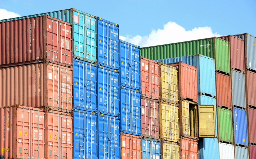 Container an einem Transportterminal